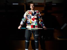 Rogers revela ‘A Grande Camisa Canadense’