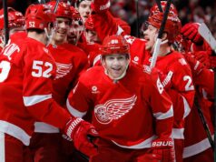 Patrick Kane bate recorde de mais pontos por jogador nascido nos EUA