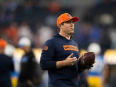 Relatório: Payments contratam o técnico do Broncos, Jim Leonhard, como coordenador defensivo