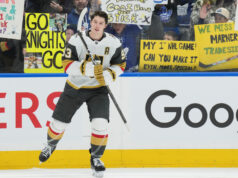 A chuva fiel do Maple Leafs zomba de Marner em uma reunião tensa