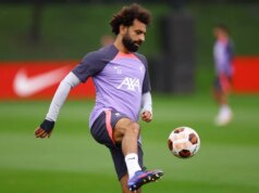 Com a fase da liga UCL em retrospectiva, Liverpool e Newcastle se enfrentam