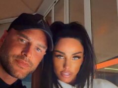 O novo marido de Katie Worth, Lee Andrews, pediu outra mulher em casamento há quatro meses