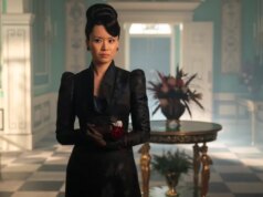 A estrela de Harry Potter, Katie Leung, derrama o chá ao interpretar o novo vilão de Bridgerton