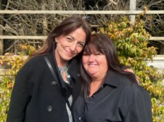 Mulher não tinha ideia de que tinha uma irmã até descobrir ‘segredo obscuro de família’