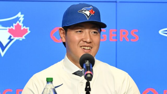 Toronto-Blue-Jays-Kazuma-Okamoto-1.jpg