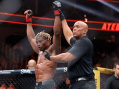 Árbitro ‘estourou seu ligamento cruzado anterior’ durante o UFC 324 enquanto arbitrava luta preliminar