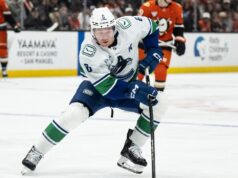 Canucks coloca Brock Boeser e Zeev Buium na reserva de lesionados