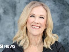 Catherine O’Hara, estrela de Schitt’s Creek e Residence Alone, morre aos 71 anos