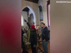 BIAS DE TRANSMISSÃO: Redes ficam do lado dos invasores da igreja, chamam o ataque de ‘pacífico’