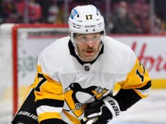 Golpe à la tête: Bryan Rust retoma sua sentença