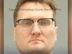 Homem acusado de assassinar ex-mulher e seu marido estava em sua propriedade semanas antes, mostram os documentos