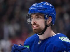 O técnico do Canucks diz que Chytil pode retornar contra Devils: ‘Parece promissor’