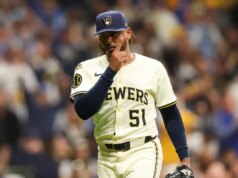 Mets contrata o ás dos Brewers, Freddy Peralta, em outro acordo de grande sucesso durante a movimentada entressafra: relatórios