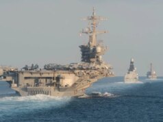 Enquanto Trump pressiona o Irão com "armada," Aliados do Oriente Médio pedem que ele não ataque