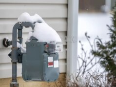 O clima de inverno não é brincadeira. Aqui está o que um especialista faz para preparar sua casa