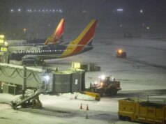 Os cancelamentos de voos hoje chegam a 9.900 – a maioria em um único dia desde a pandemia