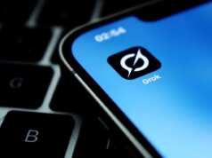 xAI quer contratar escritores premiados para treinar o estúpido chatbot de IA de Elon Musk