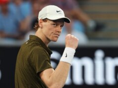 Como assistir Djokovic x Sinner on-line gratuitamente