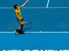 Jannik Sinner luta contra a exaustão e a regra do calor para evitar reviravoltas no Aberto da Austrália