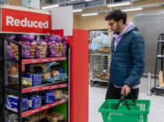 Esses quatro alimentos comuns podem estar destruindo sua saúde intestinal, alerta especialista