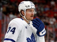 Bobby McMann, do Maple Leafs, fala sobre ruído comercial dos Oilers