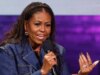 Michelle Obama reclama da mídia questionando sua moda poucos minutos depois de divulgar sua roupa
