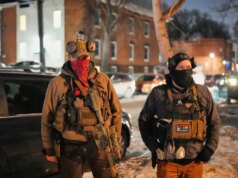 Grupos de direitos de armas entram em confronto depois que um homem do DHS diz ter sido armado e morto a tiros pelo CBP em Minneapolis