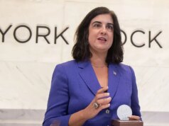 Juiz considera inconstitucional o único distrito congressional republicano de Nova York e ordena redesenho