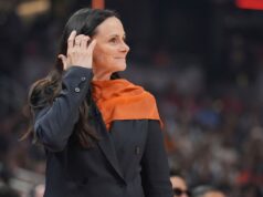 ‘Confiante’ nas negociações do CBA, o técnico do Tempo, Brondello, traça a escalação inaugural