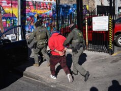 ICE está usando ferramentas de IA da Palantir para classificar dicas