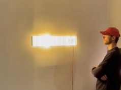 Esta lâmpada visualiza a tempestade eletromagnética perpétua em que vivemos