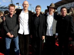 Rob Hirst, o feroz baterista do Midnight’s Oil, morre aos 70 anos