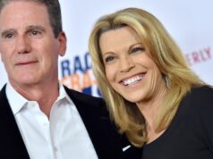 Vanna White se casa com o amor de longa information, John Donaldson, em uma cerimônia ‘surpresa’