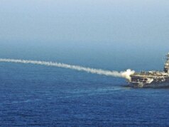 Enxames de drones iranianos representam “ameaça credível” ao grupo de porta-aviões USS Abraham Lincoln, diz especialista em defesa