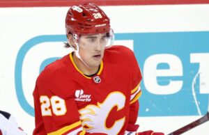 Whitecloud salta de pára-quedas para estreia impressionante no Flames