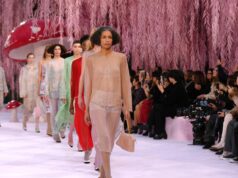 A alta costura da Chanel respira ar fresco – e um público repleto de estrelas