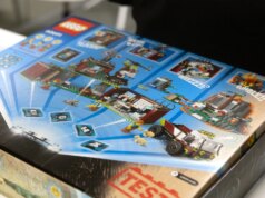 Uma visão interna do novo tijolo inteligente repleto de tecnologia da Lego