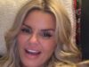 Kerry Katona divulga atualizações de saúde após ser levado às pressas para o hospital com fortes dores