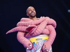 Marvin Humes enviou lembranças ao compartilhar a adorável reação das crianças à revelação do Masked Singer