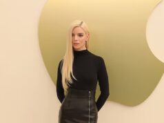 Anya Taylor-Pleasure ignora sua terrível provação de roubo enquanto participa de um evento da Apple TV horas depois que o homem que invadiu sua mansão em Londres foi preso