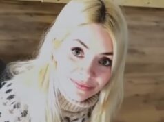 Holly Willoughby realiza uma cerimônia de cristal, desfruta de um relaxante banho de som e seleciona ‘cartões de oráculo para orientação’ em seu dia de folga em Wylde Moon após ‘renomear-se como influenciadora’