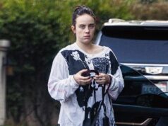 Billie Eilish sai em meio a pedidos para devolver US $ 3 milhões à tribo nativa após comentários do ICE