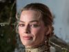 Margot Robbie diz que a adaptação de Wuthering Heights é muito mais atrevida do que o livro – revelando que ela e o co-estrela Jacob Elordi ‘se beijam em todos os lugares’ no filme quente