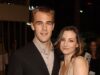 A primeira esposa de James Van Der Beek, Heather McComb, quebra o silêncio após a trágica morte da estrela de Dawson’s Creek