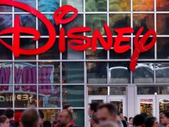 Disney nomeia o chefe dos parques, Josh D’Amaro, como seu próximo CEO a suceder Bob Iger, a partir de 18 de março