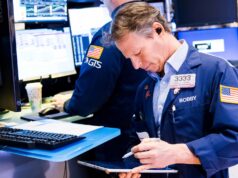 Os rendimentos do Tesouro permanecem pouco alterados à medida que os investidores avaliam a incerteza da liderança do Fed