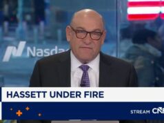 O défice comercial dos EUA totalizou 901 mil milhões de dólares em 2025, quase não se alterando apesar das tarifas de Trump