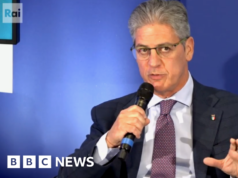 Comentário olímpico repleto de gafes leva chefe da TV italiana a renunciar