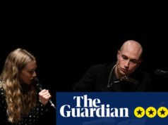 Crítica do Testamento de Ann Lee com Daniel Blumberg e Amanda Seyfried – gritos, sinos e beleza machucada