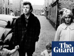 Arundhati Roy está certo, não Wim Wenders – aqui estão oito filmes que mudaram a política